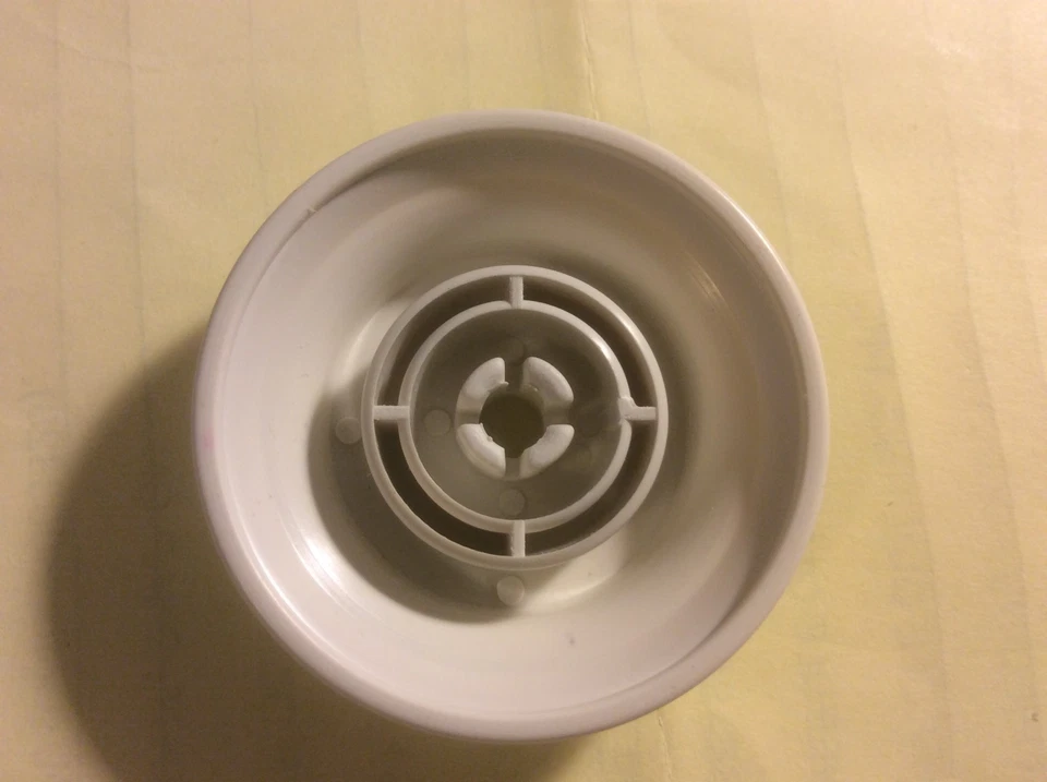 Spool Cap That Fits Singer XL 100, XL 10000 XL 150 Large 44MM - Image 2 of 3