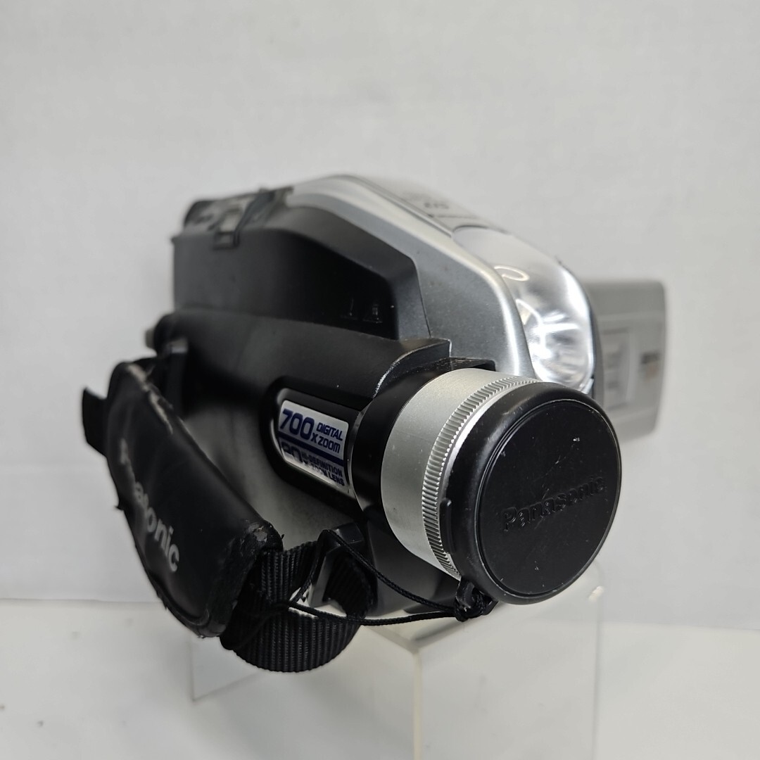 【値下げ！】Panasonic（パナソニック）　80年代モデル Tested Panasonic PV-L354D Camcorder Palmcorder VHS C 700x Digital