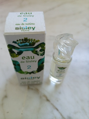 Sisley Eau de Toilette 2 ml Eau de Toilette voll mit Box