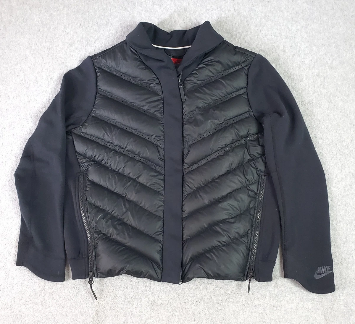 Preços baixos em Caminhada e corrida Nike AeroLoft Activewear