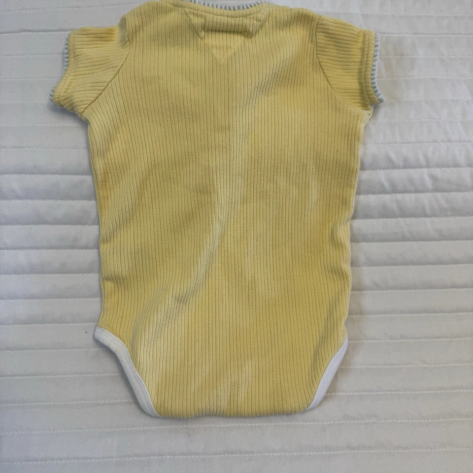 Body Amarillo Tommy Hilfiger Infantil Niñas De Colección 6-12 Meses Una Pieza Foto 2 de 4