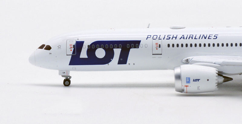 Jcwings 1/400 LOTポーランド航空787-9フラップダウン Jcwings 1/400 LOTポーランド航空787-9フラップダウン - メルカリ