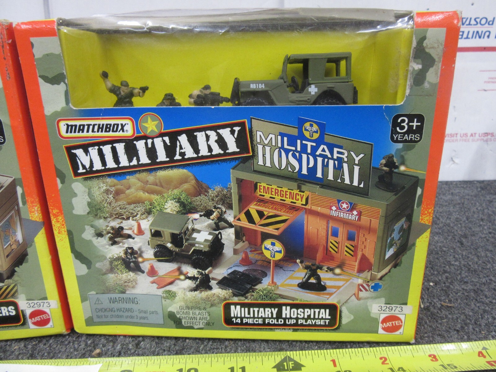 Military Matchbox MP41 and Hospital FOLD UP PLAYSET Mattel NEW figures