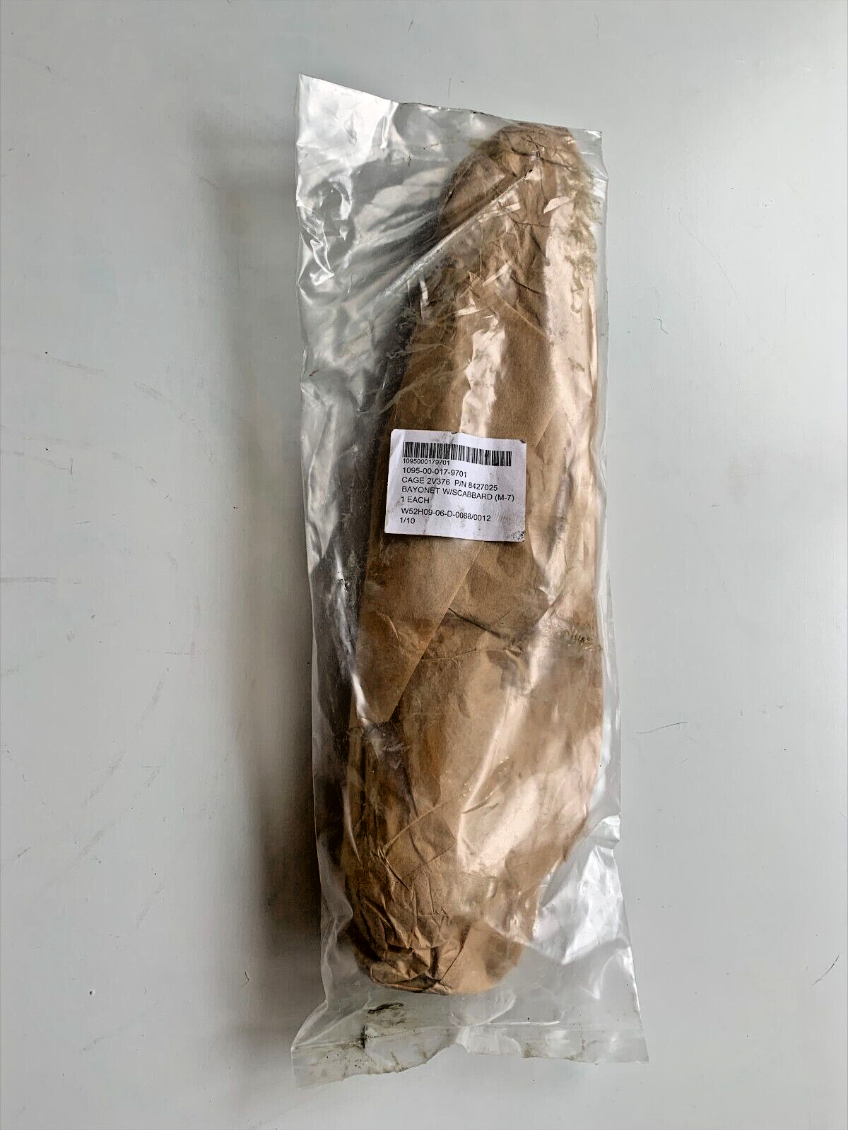 Surplus U.S. Military M-7 Bayonet/Fighting Knife. NOS, New in Wrap. Ontario M10