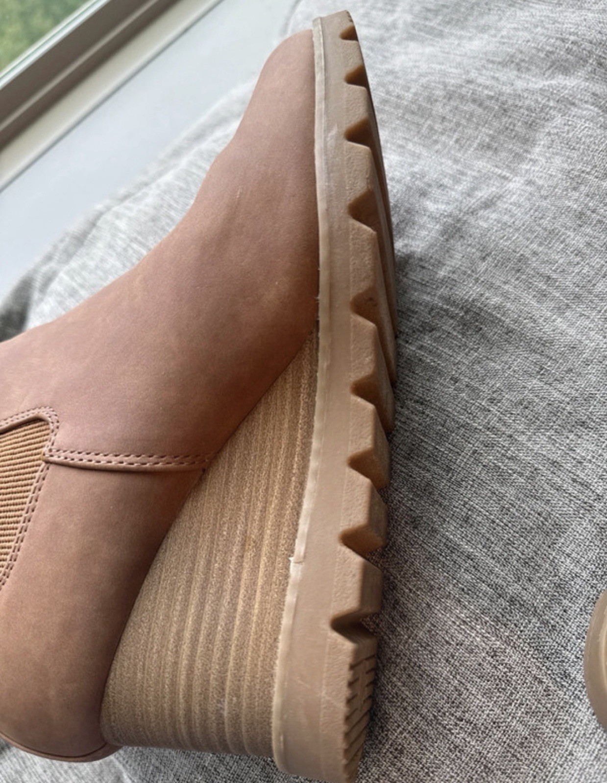 Universal Thread Brown Stretch Pull-On Chelsea We… - image 12