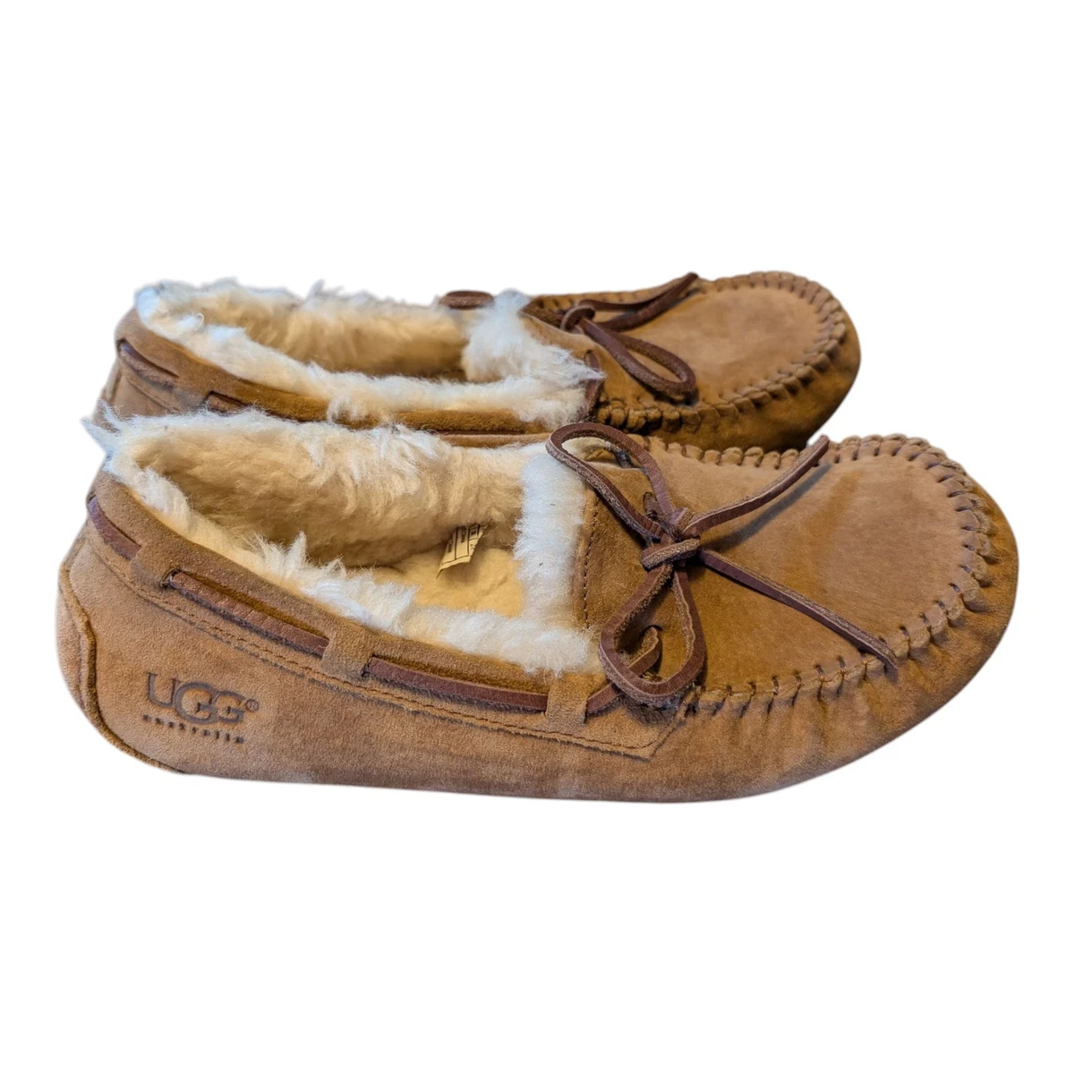 UGG Women’s size-8 Tan Moccasin Slippers Worn once UGG Solid Slippers Moccasin Leather Upper for Women for sale  main image 3