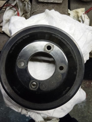 BMW E36 E 38 E39 Z3 Riemenscheibe Wasserpumpe 1730554