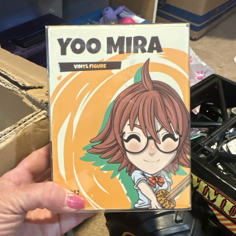 Youtooz Yoo Mira Vinyl Figure - Youtooz Yoo Mira Model, Anime & Manga Theme