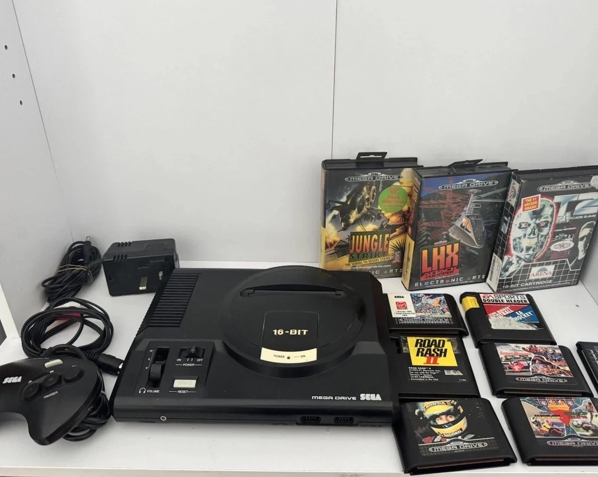 Console Mega Drive SEGA PAL Loose Con Pad e Cavi | Arcadia Comics And Games