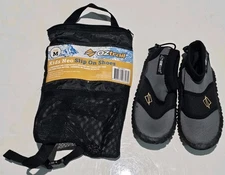 Oztrail Kids Neon Reef Walkers Slip On Shoes Size Medium 