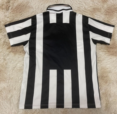 Vintage Juventus SONY 1995 - 1996 - 1997 Home Football Shirt Vintage Juventus SONY 1995 - 1996 - 1997 Home Football Shirt
