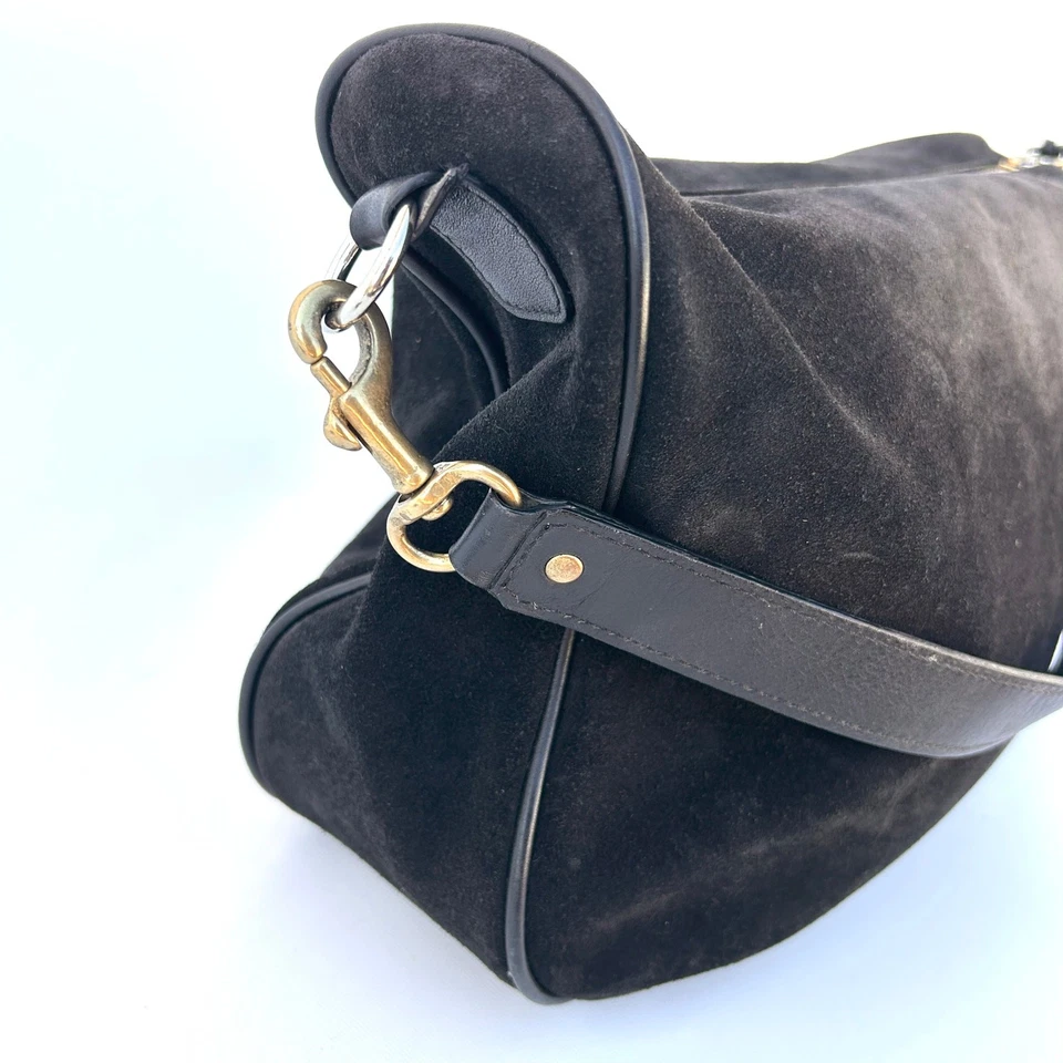 Bolso de Hombro Kendall Conrad Negro Gamuza Bolso de Lujo EE. UU. Cartera Minimalista Foto 3 de 4