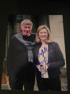 CHRISTOPHER PLUMMER & ELAINE TAYLOR signed Autogramm 20X25 cm In Person