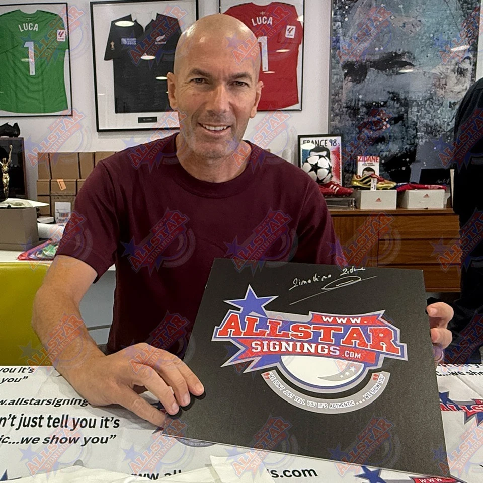 ZINEDINE ZIDANE SIGNED 16x20 REAL MADRID FOOTBALL PHOTO PROOF ALLSTARS EXCLUSIVE - Image 3 of 3