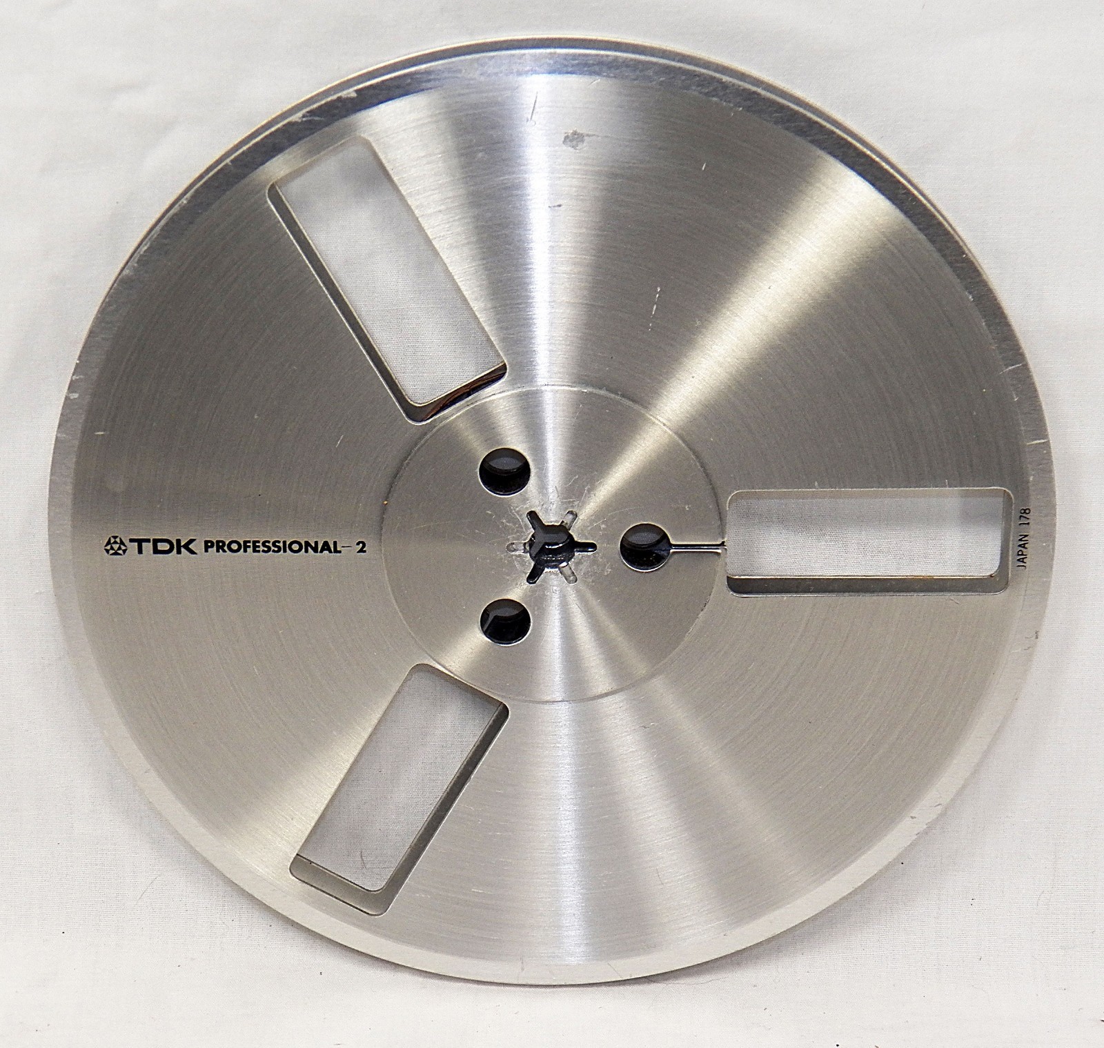 (1) Single Used TDK AR-7M 7" Metal Take Up Reel  w/Original Box