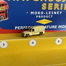 Lesney Matchbox Ambulance #14a Daimler - Cream, Vintage 1950s