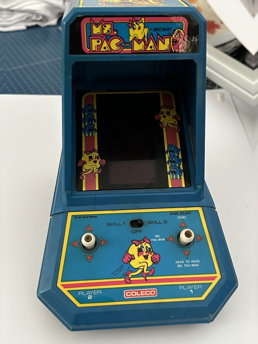 1981 Ms. PAC-MAN Mini Tabletop Arcade Video Game Coleco