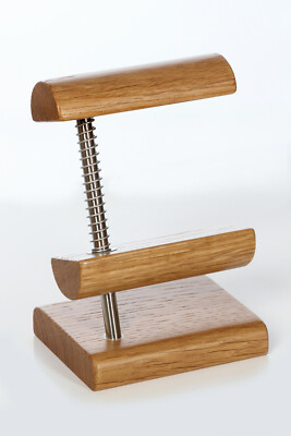 Uhrenständer Aus Massivholz - Multifunktionaler Uhrenhalter Mit Lederpolster