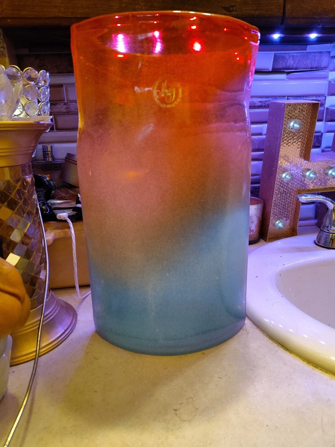 BEAUTIFUL MARGIES GARDEN VASE (XL 12" T X 7" W) HAND BLOWN VINTAGE ORANGE BLUE