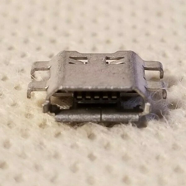 Nueva base de puerto de carga micro USB Sony OEM para XPERIA PLAY R800a R800i R800x Z1i Foto 3 de 4