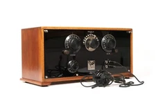 Mint Working 1927 Radiola M40 Regenerative Battery Radio w/Orig. Headset