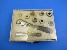 VINTAGE ORIGINAL GM CO. #1105 1/4" REVERSIBLE RATCHET 11 Pc. SOCKET SET