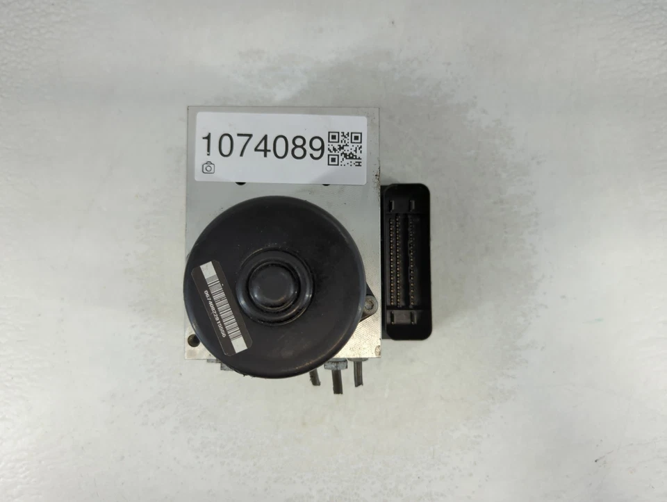 2006-2006 Mercedes-benz Clk500 Abs Pump Control Module ZYIKS - Image 3 of 4