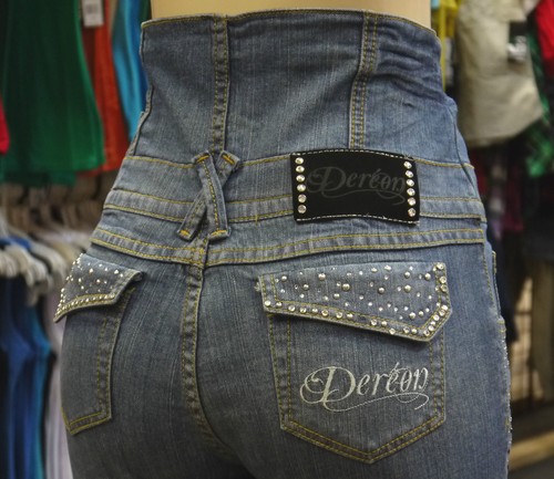 DEREON JEANS WOMEN PANTS 7/8 | eBay