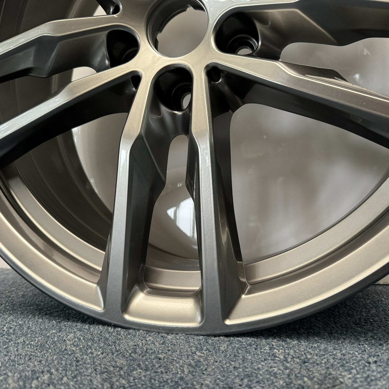 Genuine BMW X3 X4 G01 G02 698m Alloy Wheels With RFT Tyres 19 Inch  