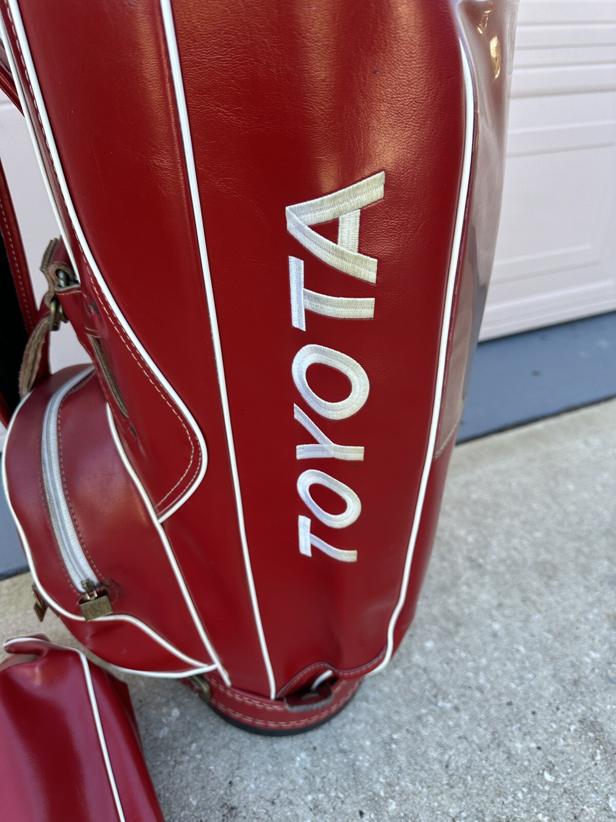 Vintage Ron Miller Toyota Golf Bag Red with Shoulder Strap Super Rare