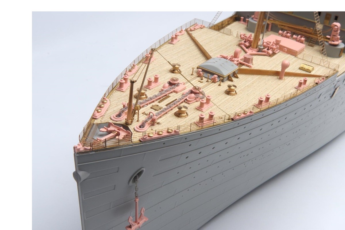 New 1/200 RMS Titanic Super Detail-up Parts DX Pack for Trumpeter