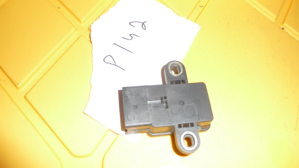 BMW E46 E39 E38 E53 E52 3 5 7 X5 Z8's SENSOR VELOCIDAD GUIÑADA CONTROL DE ESTABILIDAD Foto 2 de 2