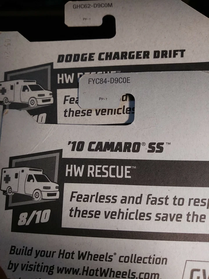 1/64. Lote 2 Hot Wheels Dodge Charger Drit 10 Camaro SS 2020 Foto 4 de 4