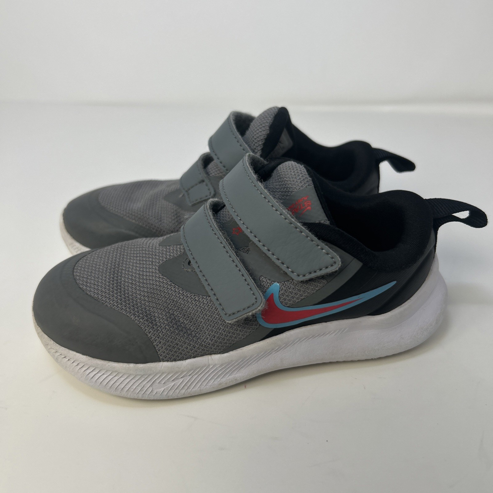 Nike Star Runner 3 Toddler Shoes Size 9C Grey Black Siren Red DA2778-008