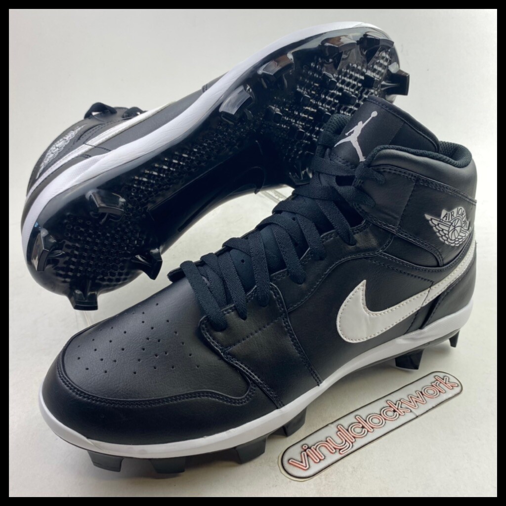 jordan retro 1 spikes