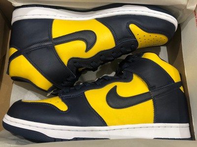 maize and blue dunks