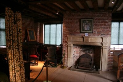 Foto 6x4 Tudor Schlafzimmer Gainsborough\/SK8189 Zimmer im Ostflügel von Gai c2007