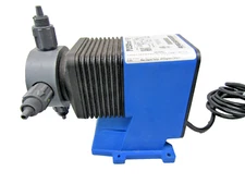 🔥PULSAFEEDER PULSATRON ELECTRIC METERING PUMP 30 GPD 4.7 LPH 80 PSI LC54SA-VVC9