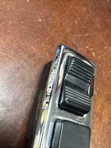 1972 Mercedes-Benz W108 LEFT DRIVER SIDE Power Window Controls R107 W114 W116 - Picture 6 of 20
