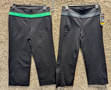 2 Pairs NWT Kirkland Signature Capri Leggings- Small
