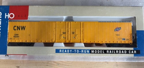 Walthers 932-3508 HO CNW Pullman Standard 86' Hi-Cube Box Car 4 puertas #92061 | Zustand: Used