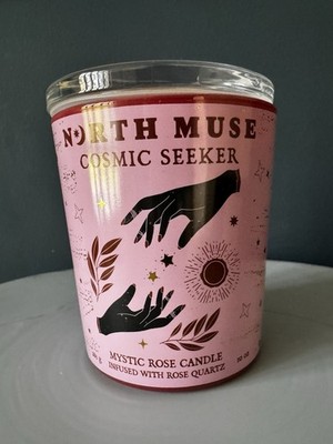 North Muse Rosenquarz Kristall Infused Rose Duftkerze Cosmic Seeker, 283g 