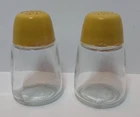 Federal Housewares Vintage Salt & Pepper Shakers MCM READ