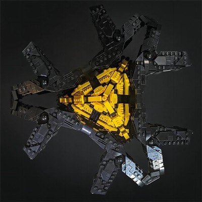 Hot Sale Ha'tak Spaceship Model 2126 from Sci-fi Adventure TV Series