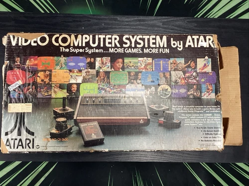 Atari Video Computer System 2600A Vintage 1980 Controllers and Paddles