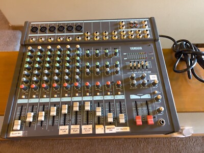 Yamaha MM1402 Mixer W/ Phantom Power - Good Working Condition