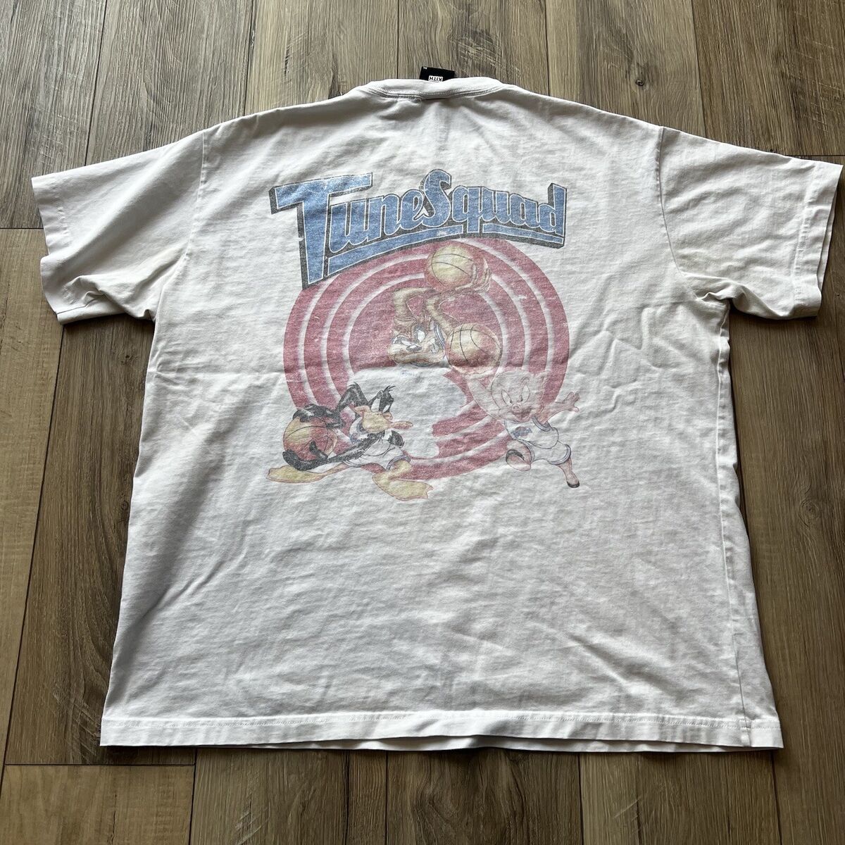 100% AUTHENTIC Kith x Looney Tunes Tunesquad Vintage Tee 100% AUTHENTIC Kith x Looney Tunes Tunesquad Vintage Tee