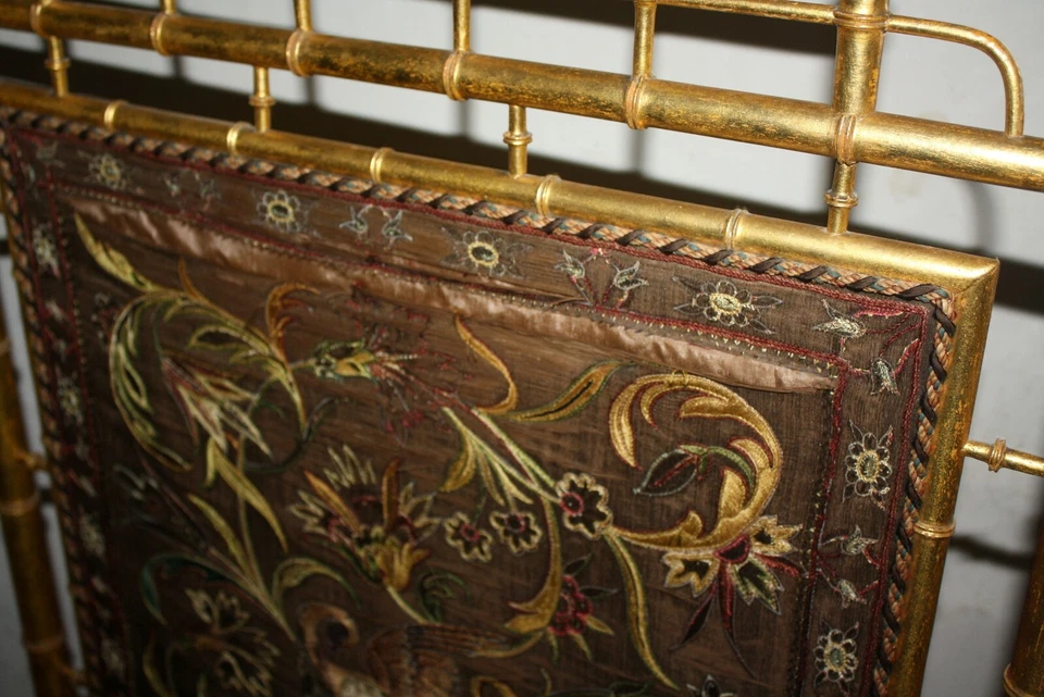 Grand ecran pare feu Napoleon III Broderie Bois doré Bambou XIX ème * - Photo 3/4