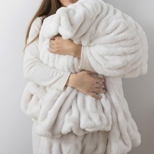 Ruched Faux Fur Throw Blanket Soft Cozy Fluffy Luxurious Blankets Couch Bed Sofa