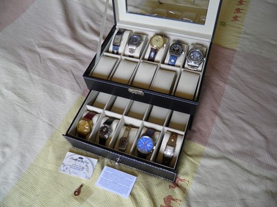 Coffret Présentation Pour 10 Montres - Boîtier Noir, Couture Blanche - Neuf Avec étiquettes
